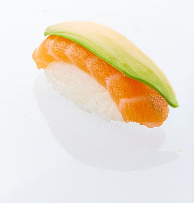 sushi saumon avocat